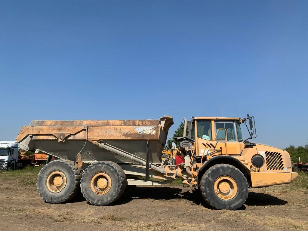 Volvo A 30 D - Articulated dump truck: picture 2 Volvo A 30 D - Articulated dump truck: picture 2