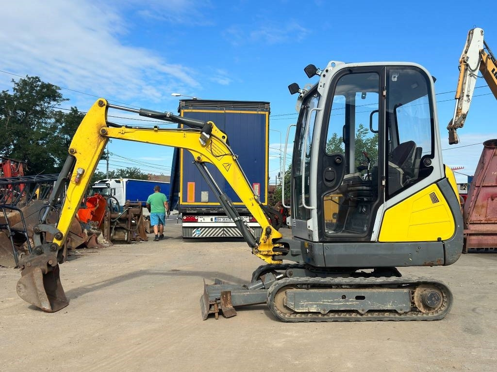 Wacker Neuson ET 18  - Mini excavator: picture 2 Wacker Neuson ET 18  - Mini excavator: picture 2