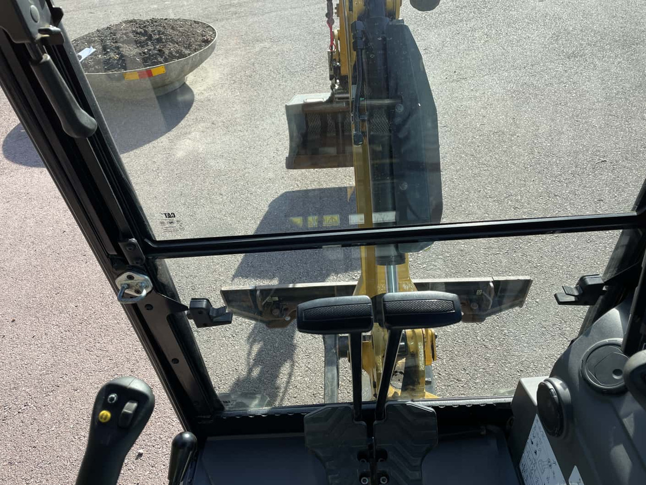 CATERPILLAR 301.8 - Mini excavator: picture 4 CATERPILLAR 301.8 - Mini excavator: picture 4