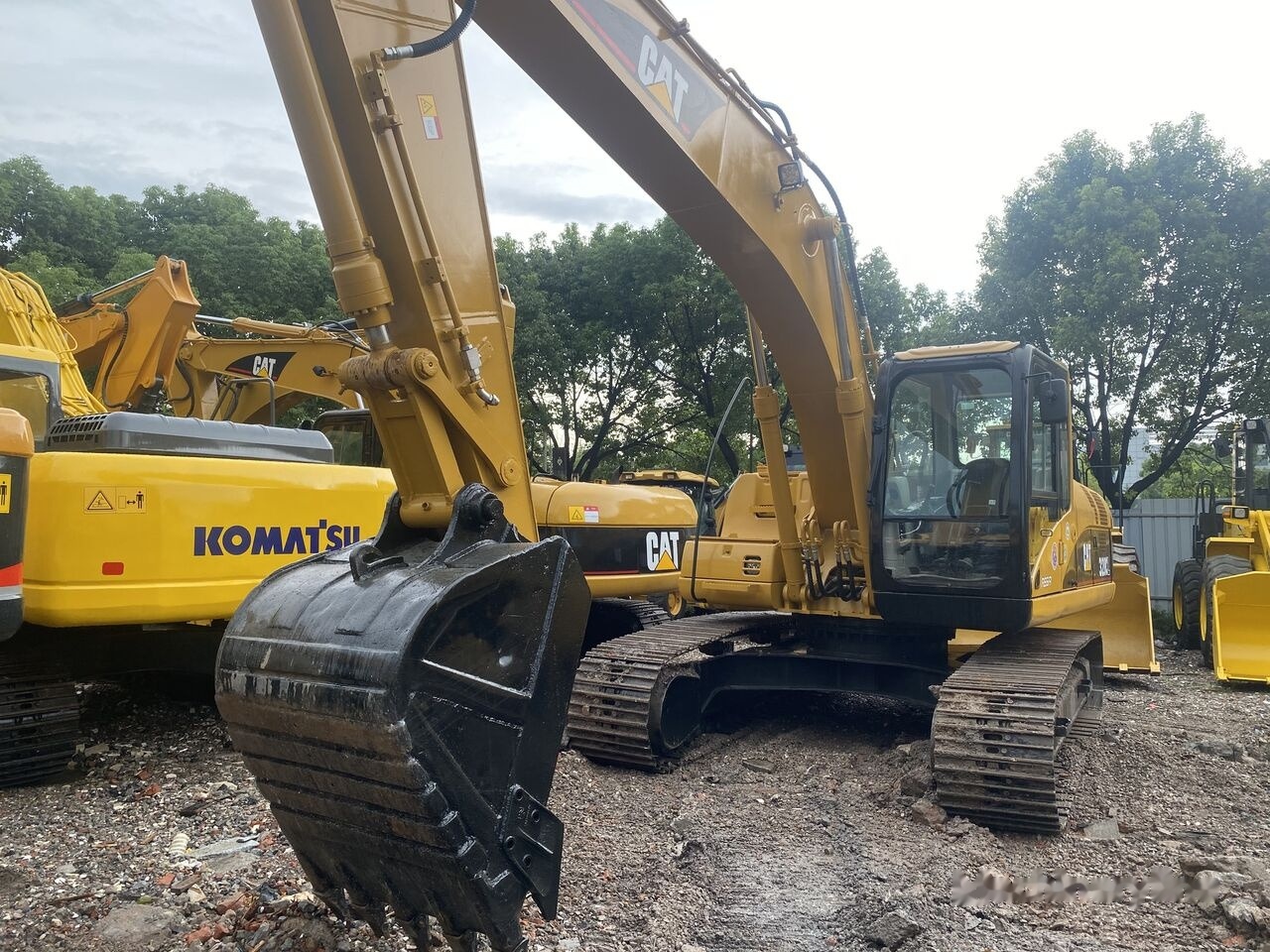 Caterpillar 320CL - Crawler excavator: picture 1 Caterpillar 320CL - Crawler excavator: picture 1
