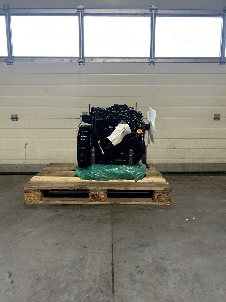 Yanmar 4TNV88 - Engine for Construction machinery: picture 5 Yanmar 4TNV88 - Engine for Construction machinery: picture 5