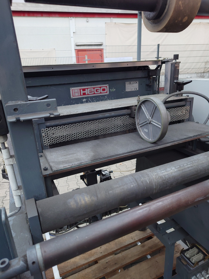 Hego Querteilanlage cut-to-length unit - Metalworking machinery: picture 3 Hego Querteilanlage cut-to-length unit - Metalworking machinery: picture 3