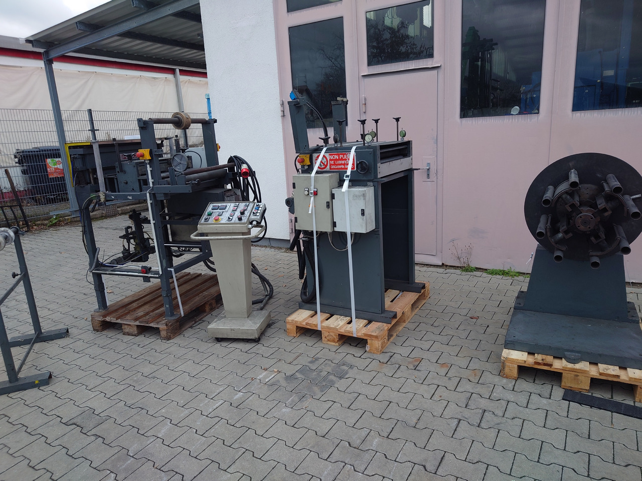 Hego Querteilanlage cut-to-length unit - Metalworking machinery: picture 5 Hego Querteilanlage cut-to-length unit - Metalworking machinery: picture 5