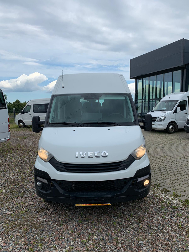 Iveco Daily- 21 Miejsc - Coach: picture 3 Iveco Daily- 21 Miejsc - Coach: picture 3