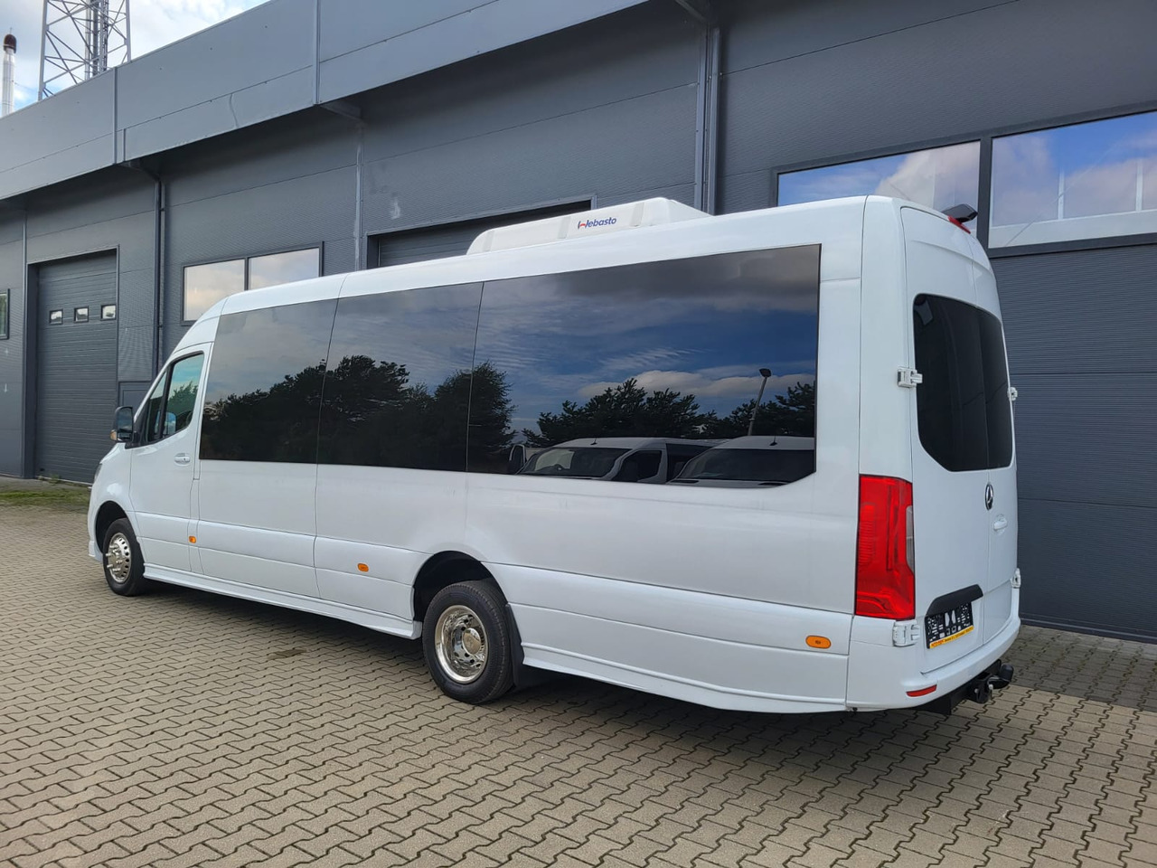 Mercedes-Benz Sprinter 519 CDI 24 places + 3 standing - Suburban bus: picture 4 Mercedes-Benz Sprinter 519 CDI 24 places + 3 standing - Suburban bus: picture 4