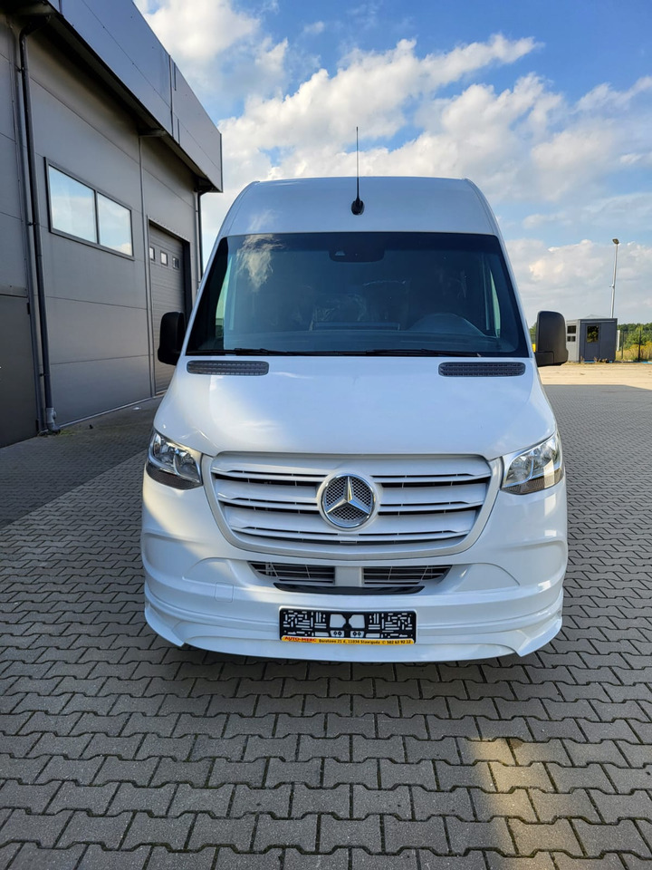 Mercedes-Benz Sprinter 519 CDI 24 places + 4 standing NEW - Coach: picture 3 Mercedes-Benz Sprinter 519 CDI 24 places + 4 standing NEW - Coach: picture 3