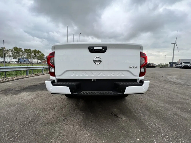Nissan Navara 4x4 2.5 D Double Cab - LE Plus - AUTOMATIC - FULL OPTIONS - EURO 2 - NEW!! - 3 UNITS - Pickup truck, Crew cab van: picture 5 Nissan Navara 4x4 2.5 D Double Cab - LE Plus - AUTOMATIC - FULL OPTIONS - EURO 2 - NEW!! - 3 UNITS - Pickup truck, Crew cab van: picture 5