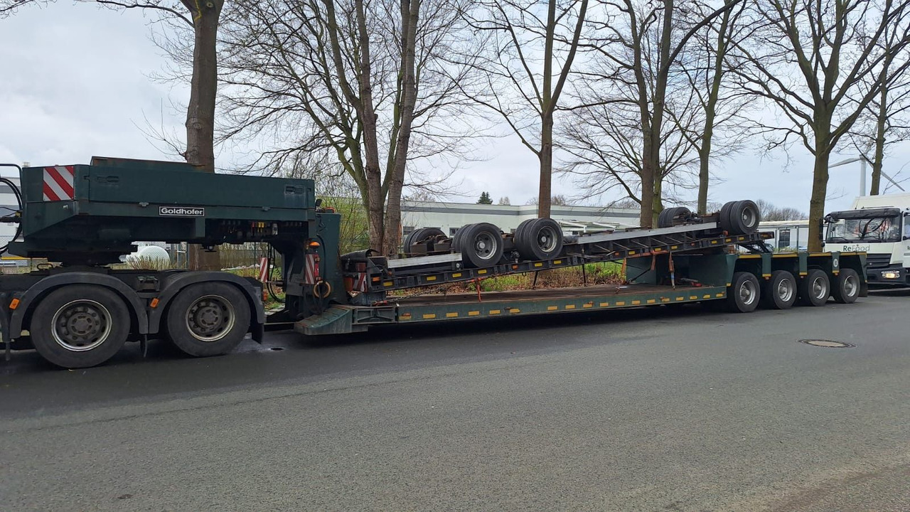 Goldhofer TiefladerSTZ-VH4-50/80 - Low loader semi-trailer: picture 1 Goldhofer TiefladerSTZ-VH4-50/80 - Low loader semi-trailer: picture 1