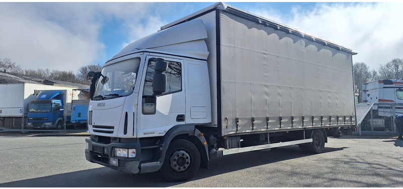 Iveco 120E22 Plane+Sp. G.Haus/Hochdach Klima LBW AHK - Curtain side truck: picture 1 Iveco 120E22 Plane+Sp. G.Haus/Hochdach Klima LBW AHK - Curtain side truck: picture 1