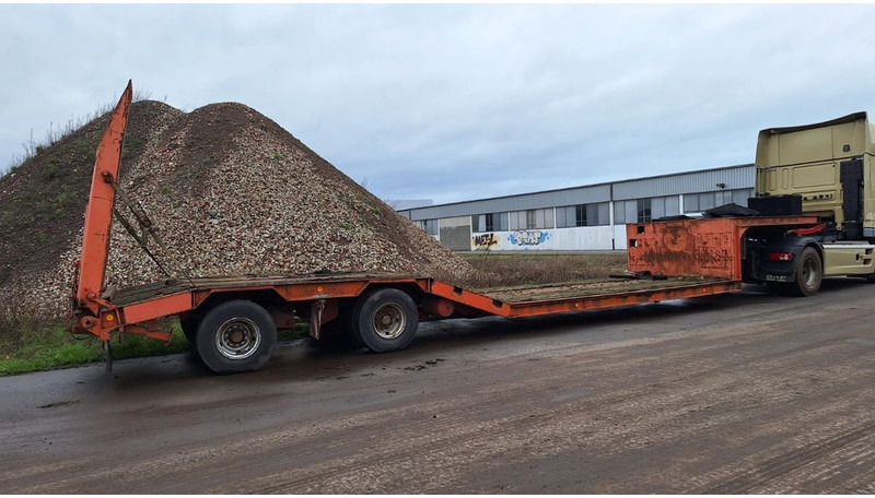 Langendorf Tieflader 2 Achser - Low loader semi-trailer: picture 1 Langendorf Tieflader 2 Achser - Low loader semi-trailer: picture 1