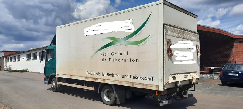 MAN TGL 8.180 Koffer - Box truck: picture 3 MAN TGL 8.180 Koffer - Box truck: picture 3