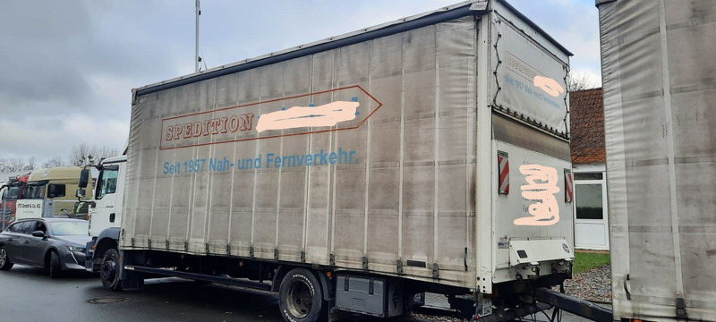 MAN TGM 12.250 - Curtain side truck: picture 3 MAN TGM 12.250 - Curtain side truck: picture 3