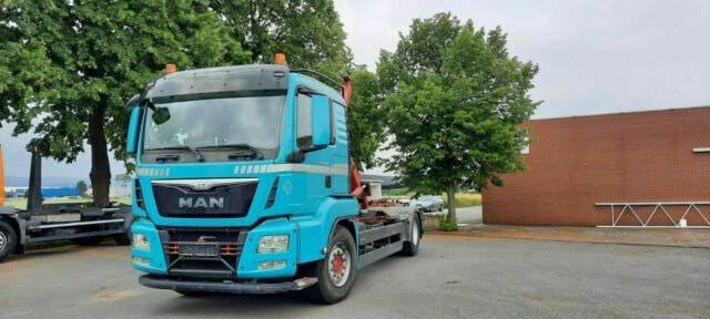 MAN TGS 18.440 Abroller mit Funk +Kran vor. - Hook lift truck, Crane truck: picture 1 MAN TGS 18.440 Abroller mit Funk +Kran vor. - Hook lift truck, Crane truck: picture 1