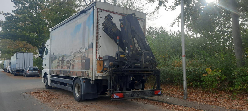 MAN TGX 18.360PS 4x2 G.Haus Kran+Funk - Curtain side truck, Crane truck: picture 3 MAN TGX 18.360PS 4x2 G.Haus Kran+Funk - Curtain side truck, Crane truck: picture 3