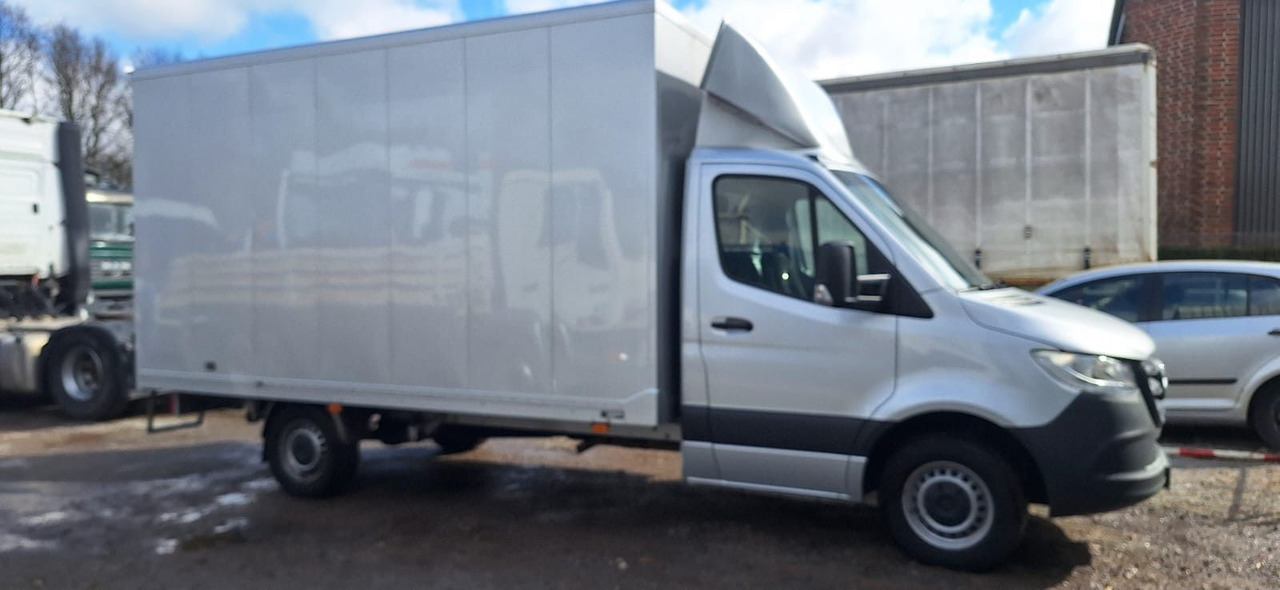 Mercedes-Benz 315 317 319 Sprinter III Koffer - Closed box van: picture 3 Mercedes-Benz 315 317 319 Sprinter III Koffer - Closed box van: picture 3