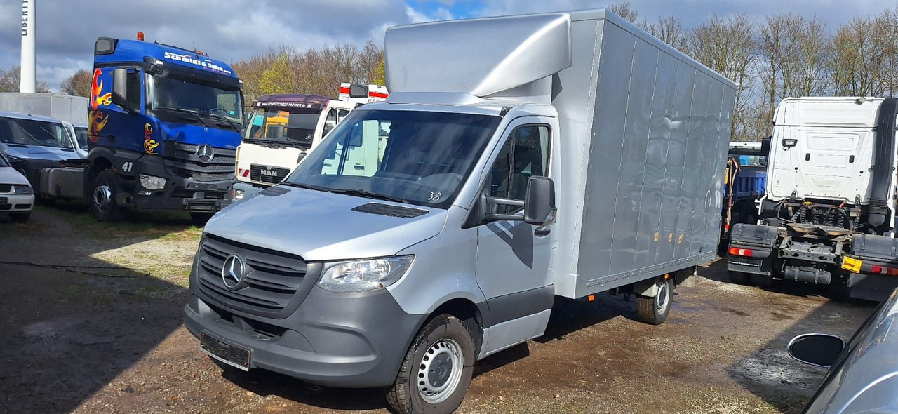 Mercedes-Benz 315 317 319 Sprinter III Koffer - Closed box van: picture 2 Mercedes-Benz 315 317 319 Sprinter III Koffer - Closed box van: picture 2