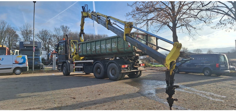 Mercedes-Benz 3335 - Tipper, Crane truck: picture 4 Mercedes-Benz 3335 - Tipper, Crane truck: picture 4