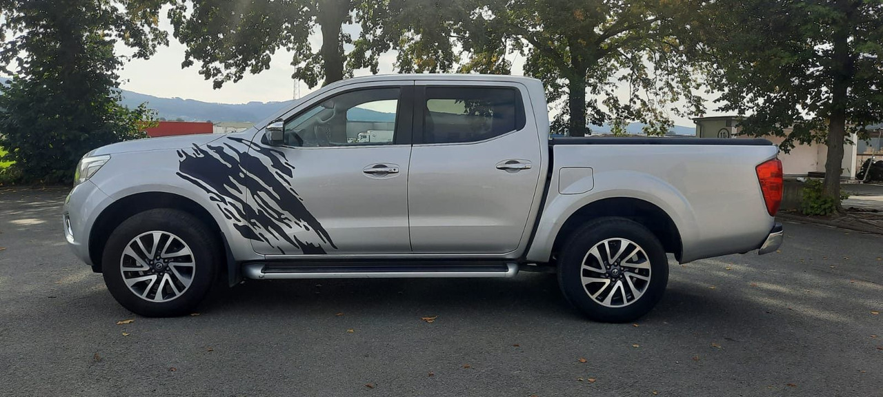 Nissan Navara NP300 N-Connecta Double Cab 4x4 - SUV: picture 2 Nissan Navara NP300 N-Connecta Double Cab 4x4 - SUV: picture 2
