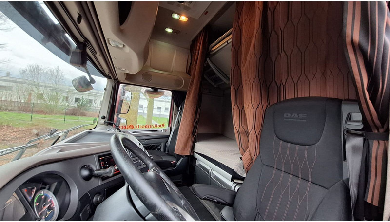 Tractor unit DAF 106-530 Super Spacs G.Haus/Hoch German: picture 9