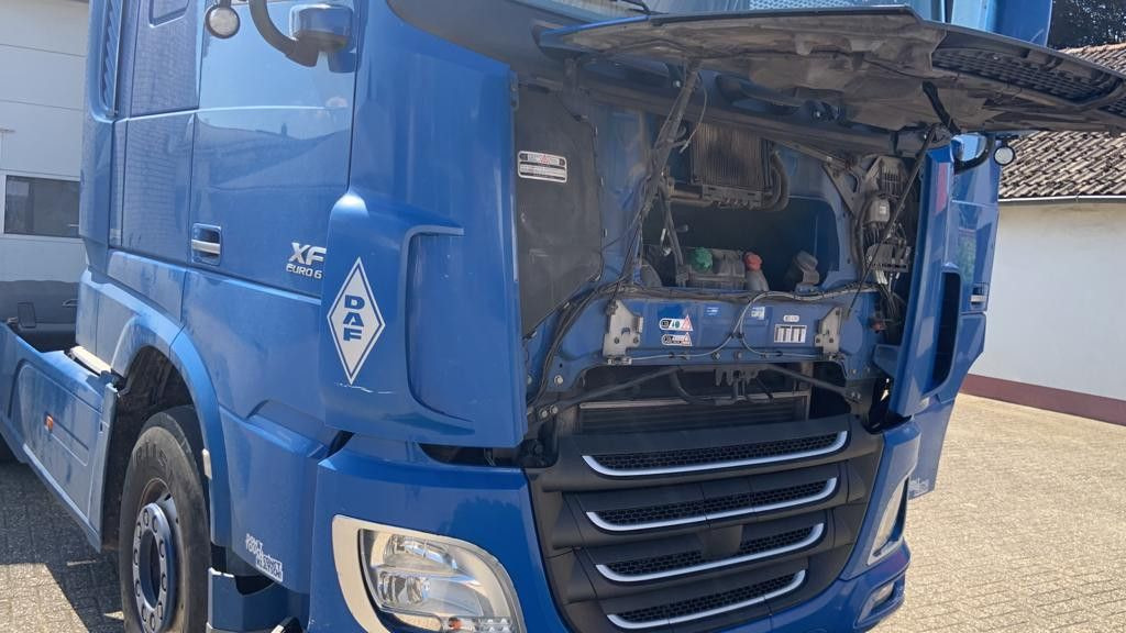 DAF XF 106.440PS SC SZM Top zustand 1-Hand - Tractor unit: picture 4 DAF XF 106.440PS SC SZM Top zustand 1-Hand - Tractor unit: picture 4