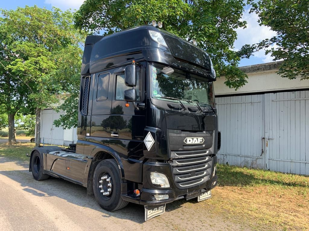 DAF XF 106/460 SSC Vollausstattung - Tractor unit: picture 3 DAF XF 106/460 SSC Vollausstattung - Tractor unit: picture 3