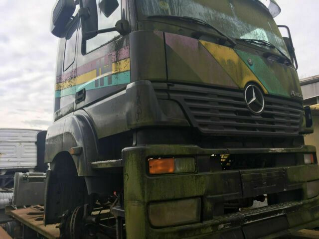 Mercedes-Benz 1843 Axor SZM Teileträger - Tractor unit: picture 2 Mercedes-Benz 1843 Axor SZM Teileträger - Tractor unit: picture 2