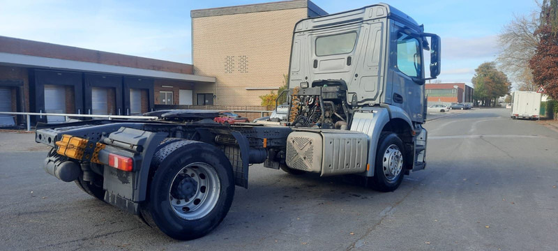 Mercedes-Benz Actros 1832LS E6 - Tractor unit: picture 5 Mercedes-Benz Actros 1832LS E6 - Tractor unit: picture 5