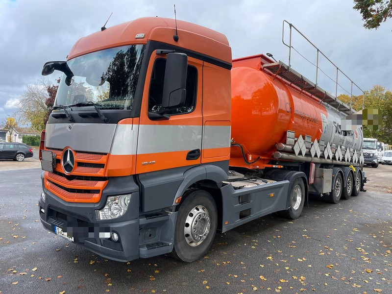 Mercedes-Benz Actros 1843 - Tractor unit: picture 2 Mercedes-Benz Actros 1843 - Tractor unit: picture 2