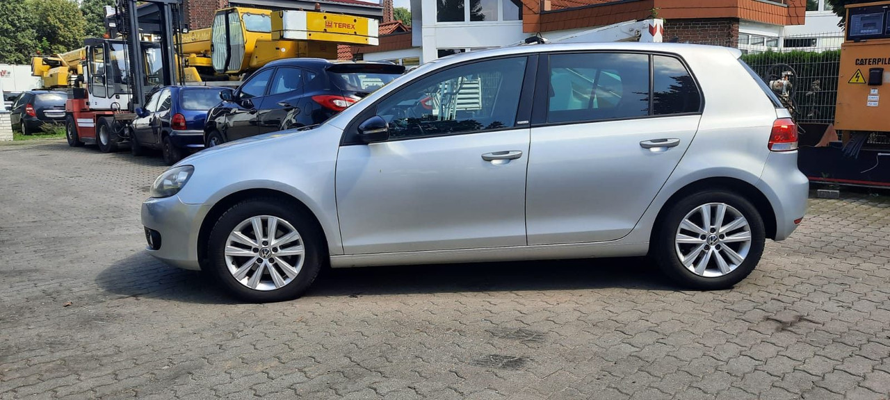 Volkswagen Golf - Saloon car: picture 4 Volkswagen Golf - Saloon car: picture 4
