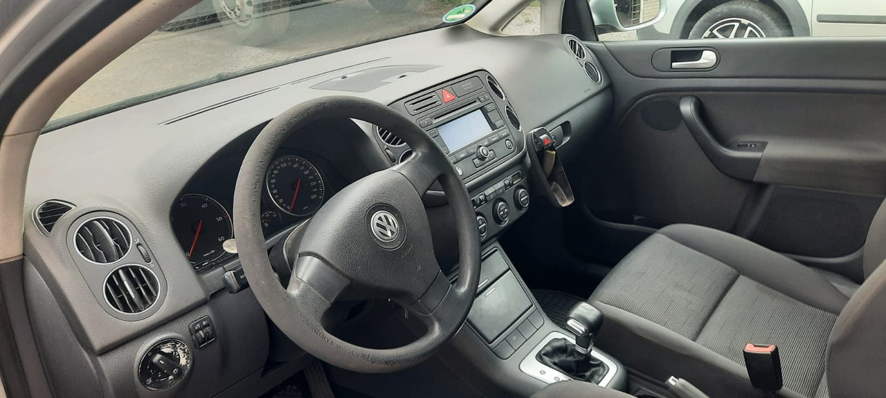 Volkswagen Golf Plus 1.9 TDI DSG DPF Comfortline - Saloon car: picture 5 Volkswagen Golf Plus 1.9 TDI DSG DPF Comfortline - Saloon car: picture 5