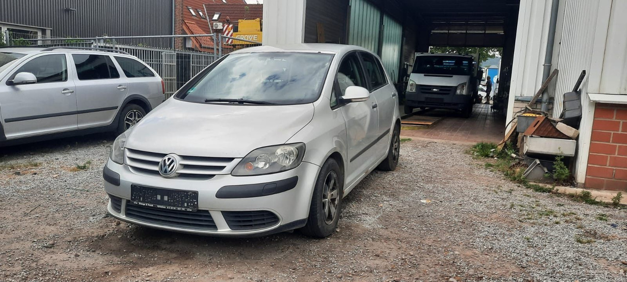 Volkswagen Golf Plus 1.9 TDI DSG DPF Comfortline - Saloon car: picture 3 Volkswagen Golf Plus 1.9 TDI DSG DPF Comfortline - Saloon car: picture 3