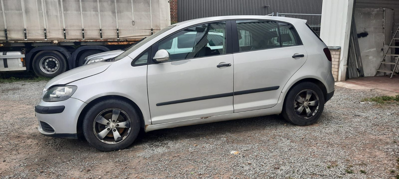 Volkswagen Golf Plus 1.9 TDI DSG DPF Comfortline - Saloon car: picture 4 Volkswagen Golf Plus 1.9 TDI DSG DPF Comfortline - Saloon car: picture 4