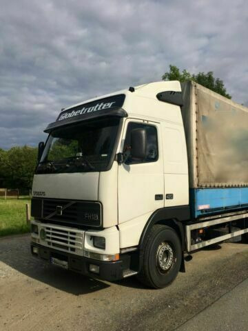 Volvo FH12-420 Euro:4Plane Spriegel mit LBW 3000kg - Curtain side truck: picture 2 Volvo FH12-420 Euro:4Plane Spriegel mit LBW 3000kg - Curtain side truck: picture 2