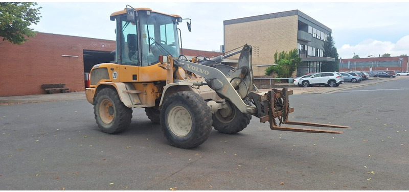 Volvo L30G - Wheel loader: picture 1 Volvo L30G - Wheel loader: picture 1