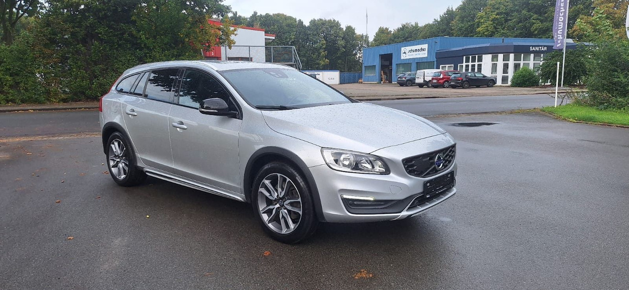 Volvo V60 Cross Country Summum AWD - Car: picture 1 Volvo V60 Cross Country Summum AWD - Car: picture 1