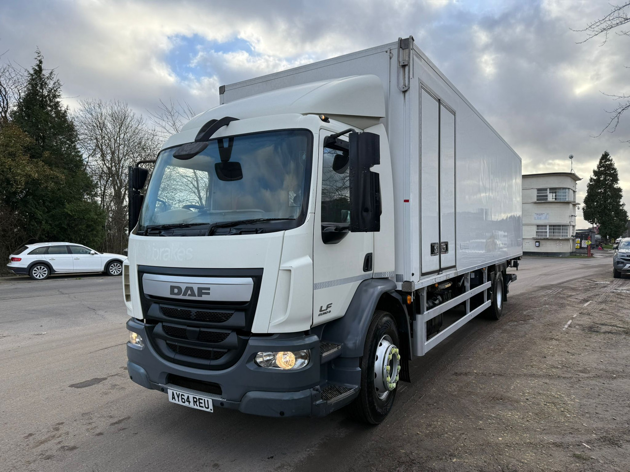 2014 DAF LF 220 Refrigerated Truck - Refrigerated truck: picture 2 2014 DAF LF 220 Refrigerated Truck - Refrigerated truck: picture 2