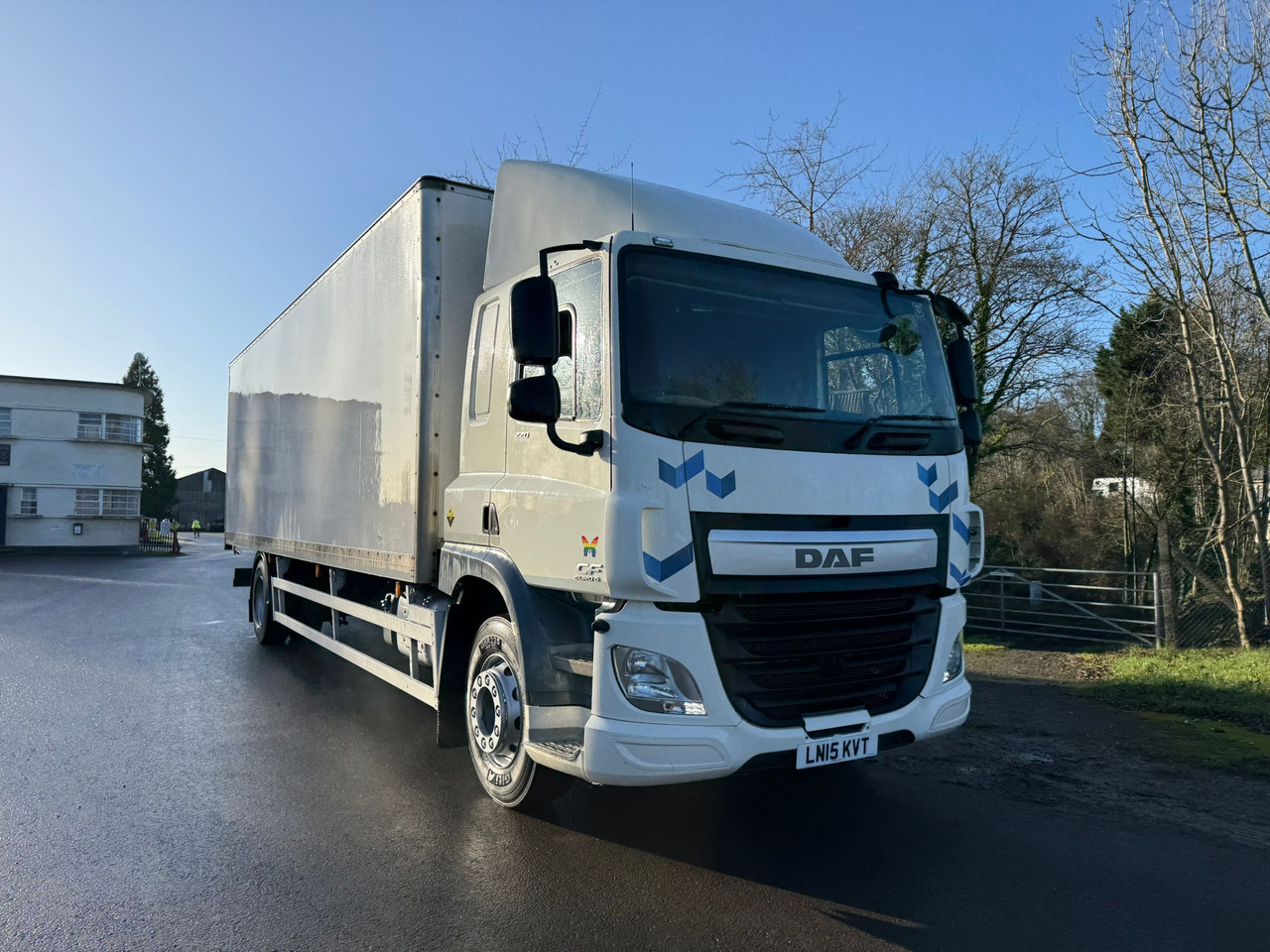 2015 DAF CF 220 Rigid Truck - Box truck: picture 3 2015 DAF CF 220 Rigid Truck - Box truck: picture 3