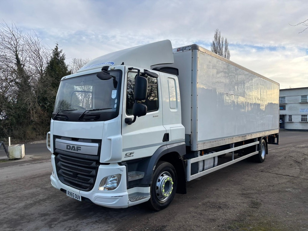 2015 DAF CF 220 Rigid Truck - Box truck: picture 3 2015 DAF CF 220 Rigid Truck - Box truck: picture 3