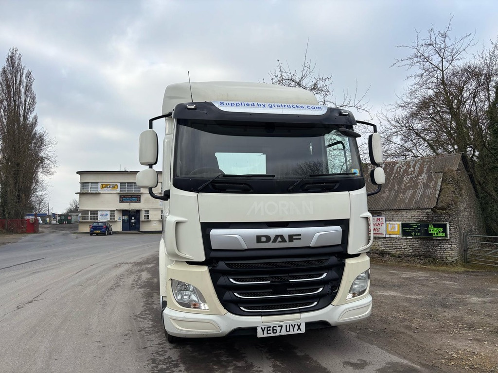 2017 DAF CF 450 Tractor Unit - Tractor unit: picture 4 2017 DAF CF 450 Tractor Unit - Tractor unit: picture 4