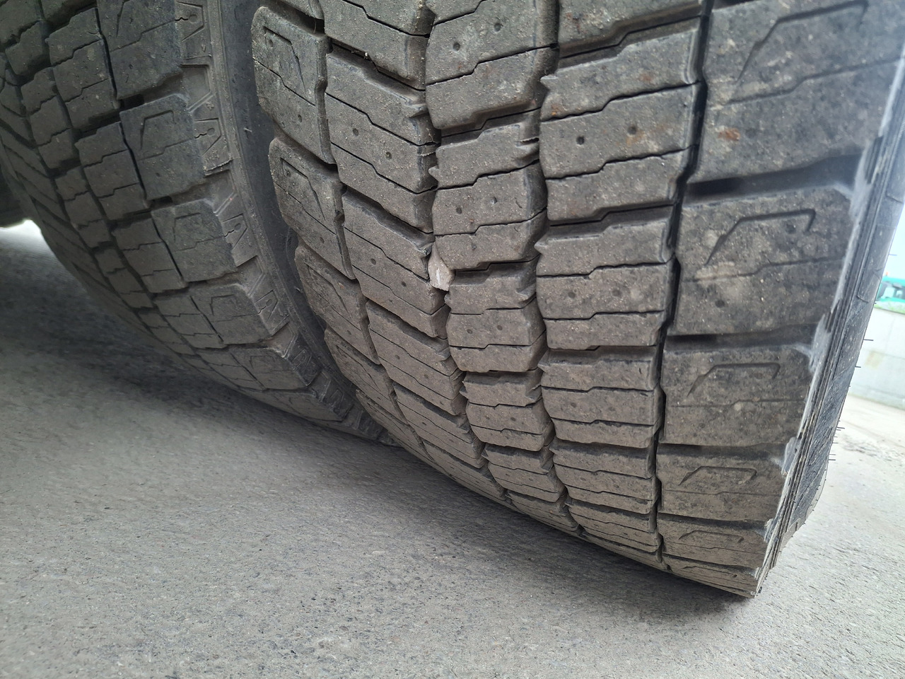 Leasing of MERCEDES-BENZ Axor 1829 Zamiatarka Kehrmaschine BUCHER 2 Motoren Karcher PM10 Odchwaszczarka Sweeper MERCEDES-BENZ Axor 1829 Zamiatarka Kehrmaschine BUCHER 2 Motoren Karcher PM10 Odchwaszczarka Sweeper: picture 15 Leasing of MERCEDES-BENZ Axor 1829 Zamiatarka Kehrmaschine BUCHER 2 Motoren Karcher PM10 Odchwaszczarka Sweeper MERCEDES-BENZ Axor 1829 Zamiatarka Kehrmaschine BUCHER 2 Motoren Karcher PM10 Odchwaszczarka Sweeper: picture 15