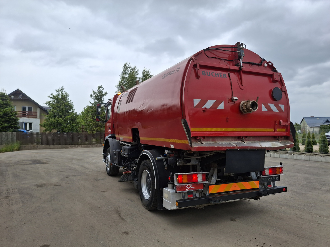 MERCEDES-BENZ Axor 1829 Zamiatarka Kehrmaschine BUCHER 2 Motoren Karcher PM10 Odchwaszczarka Sweeper - Road sweeper: picture 3 MERCEDES-BENZ Axor 1829 Zamiatarka Kehrmaschine BUCHER 2 Motoren Karcher PM10 Odchwaszczarka Sweeper - Road sweeper: picture 3