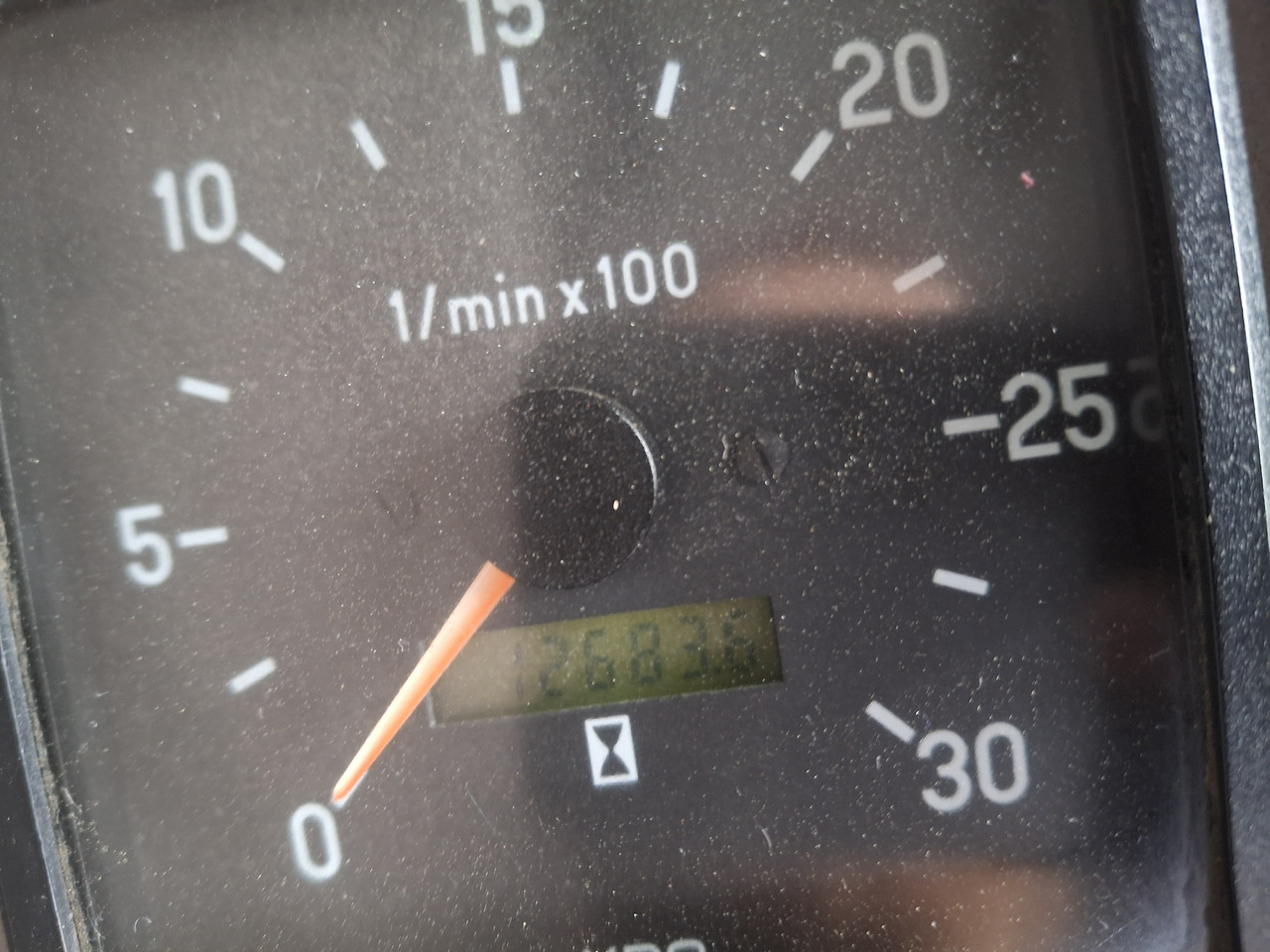 Leasing of MERCEDES-BENZ Axor 1829 Zamiatarka Kehrmaschine BUCHER 2 Motoren Karcher PM10 Odchwaszczarka Sweeper MERCEDES-BENZ Axor 1829 Zamiatarka Kehrmaschine BUCHER 2 Motoren Karcher PM10 Odchwaszczarka Sweeper: picture 22 Leasing of MERCEDES-BENZ Axor 1829 Zamiatarka Kehrmaschine BUCHER 2 Motoren Karcher PM10 Odchwaszczarka Sweeper MERCEDES-BENZ Axor 1829 Zamiatarka Kehrmaschine BUCHER 2 Motoren Karcher PM10 Odchwaszczarka Sweeper: picture 22