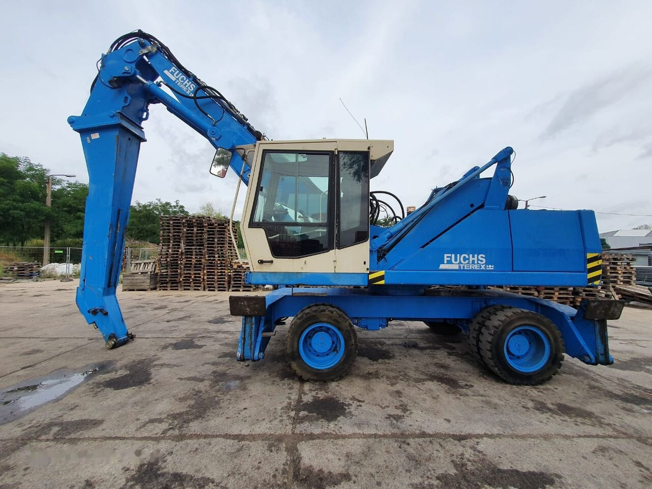 Fuchs MHL 340C FQC Generator - Material handler: picture 1 Fuchs MHL 340C FQC Generator - Material handler: picture 1