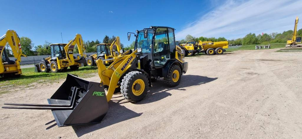 Komatsu WA 70 - Wheel loader: picture 2 Komatsu WA 70 - Wheel loader: picture 2