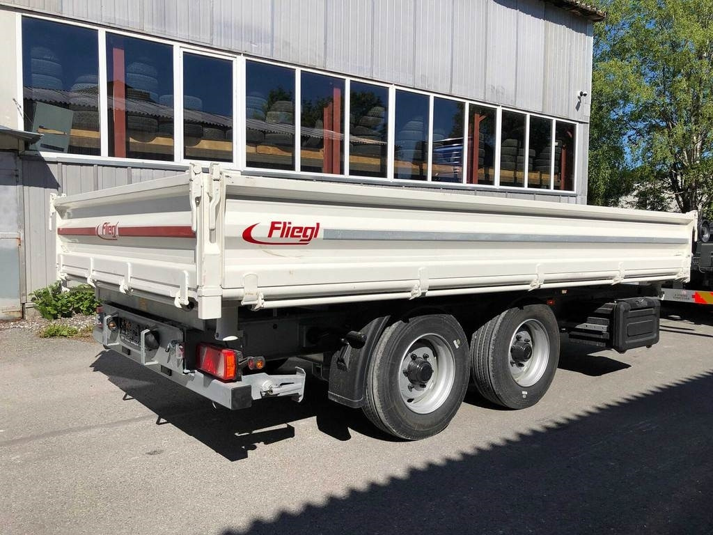 Fliegl TSK 118 3-WAY TIP - Tipper trailer: picture 3 Fliegl TSK 118 3-WAY TIP - Tipper trailer: picture 3