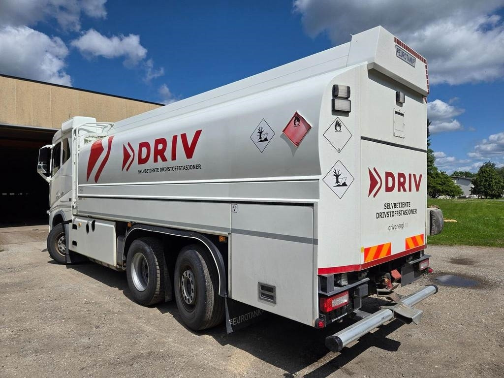 Volvo FH540 6x2 ADR - Tanker truck: picture 2 Volvo FH540 6x2 ADR - Tanker truck: picture 2