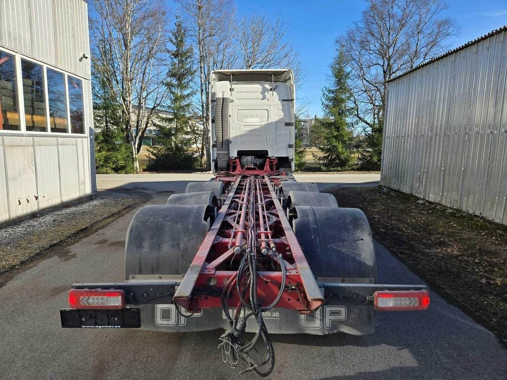 Volvo FH540 8X4 CHASSY - Cab chassis truck: picture 3 Volvo FH540 8X4 CHASSY - Cab chassis truck: picture 3