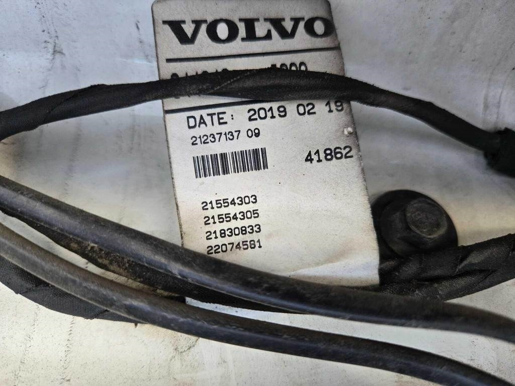 Leasing of Volvo FH540 8X4 CHASSY  Volvo FH540 8X4 CHASSY: picture 20