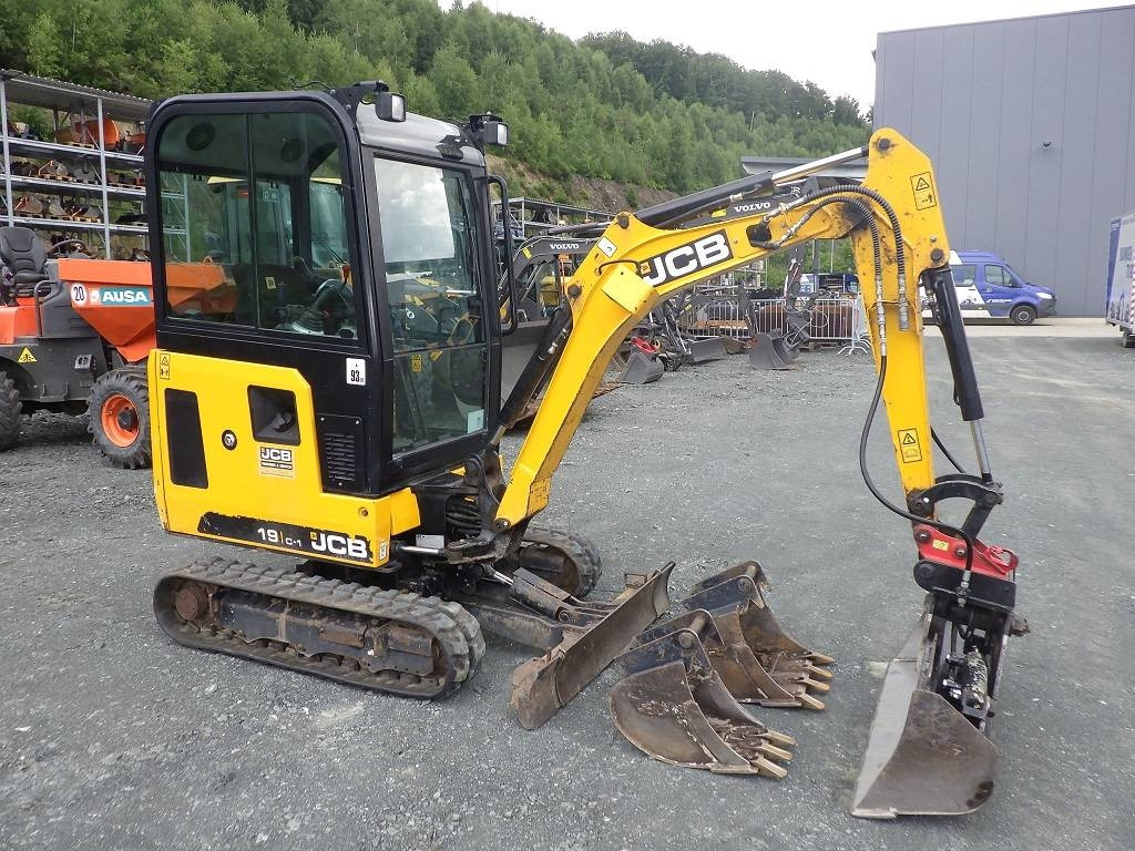 JCB 19 C-1 - Mini excavator: picture 3 JCB 19 C-1 - Mini excavator: picture 3