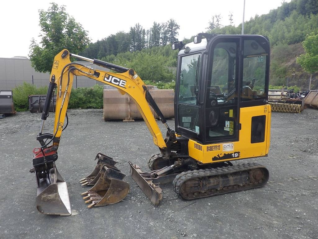 JCB 19 C-1 - Mini excavator: picture 1 JCB 19 C-1 - Mini excavator: picture 1